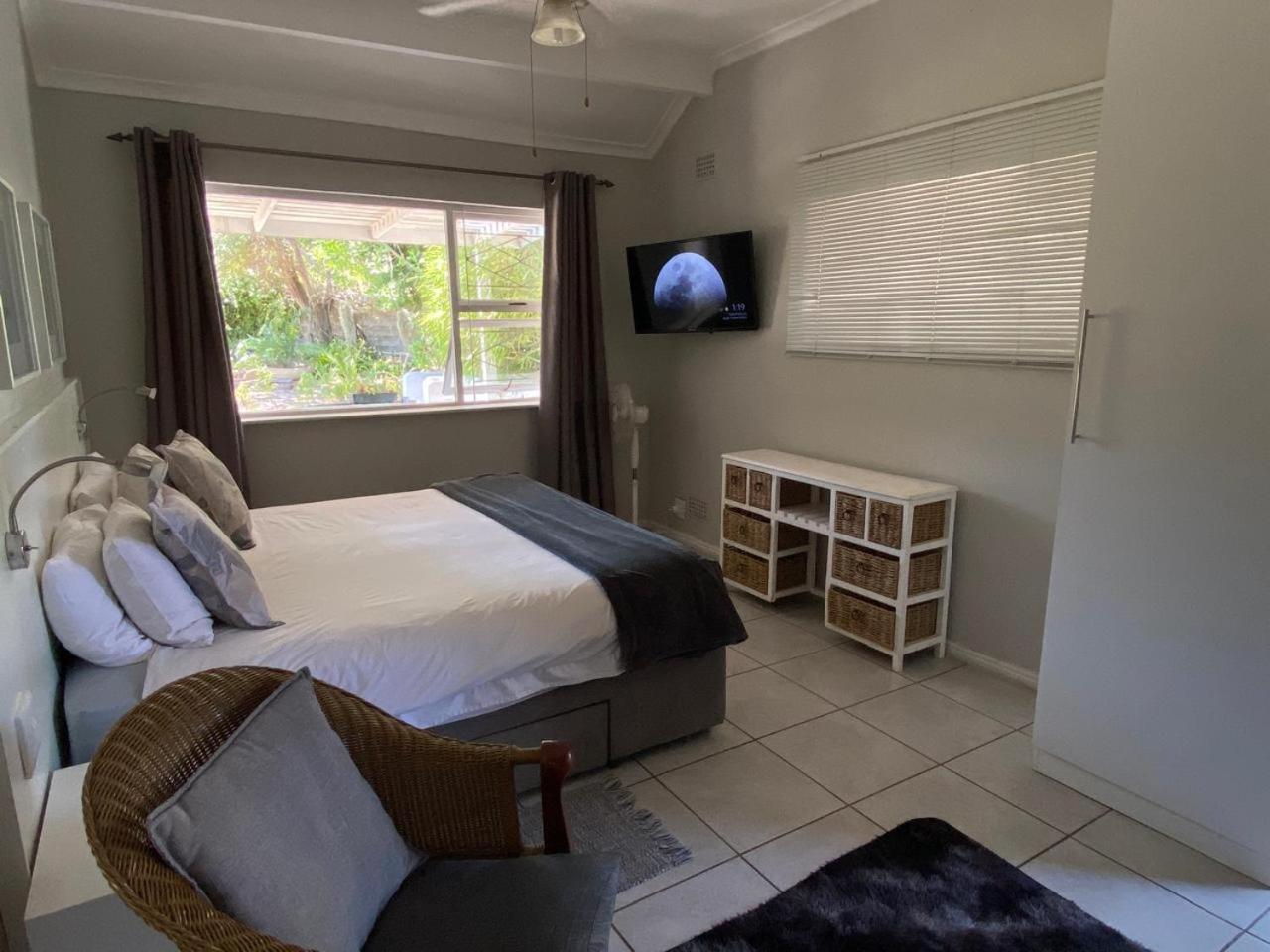 Willows Curve Somerset West Exterior photo